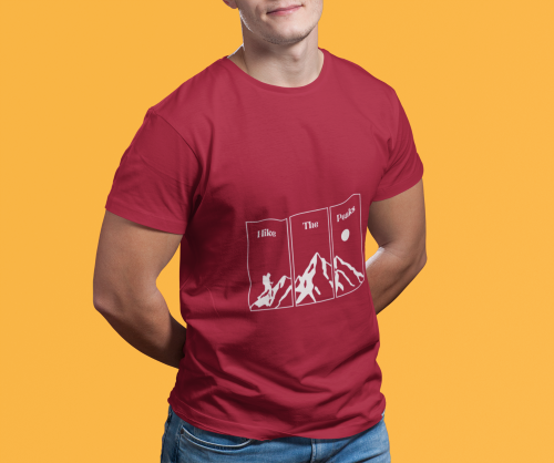 Men wearing maroon Hike The Peaks round neck T-shirt